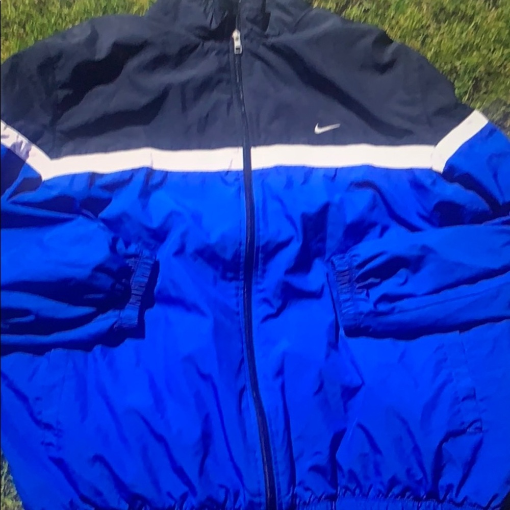 Nike Vintage windbreaker/ rain jacket